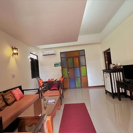 Rainforest Huahin Village Hotel Exterior photo