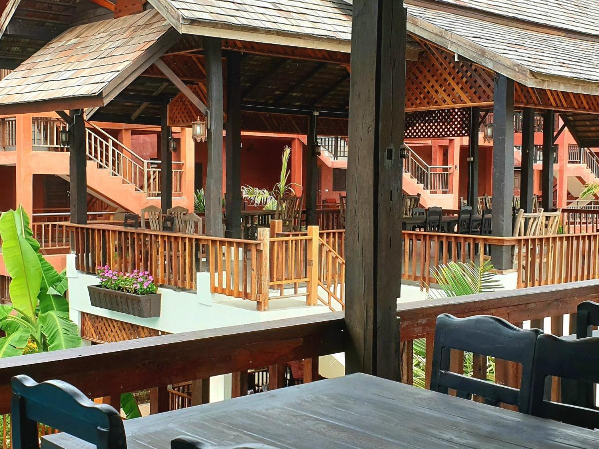 Rainforest Huahin Village Hotel Exterior photo